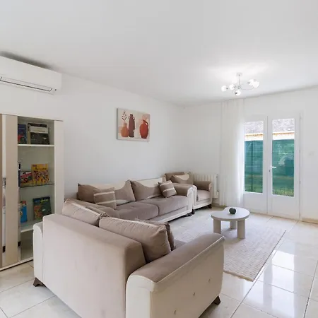 Holiday home Maison Du Perigord Pazayac